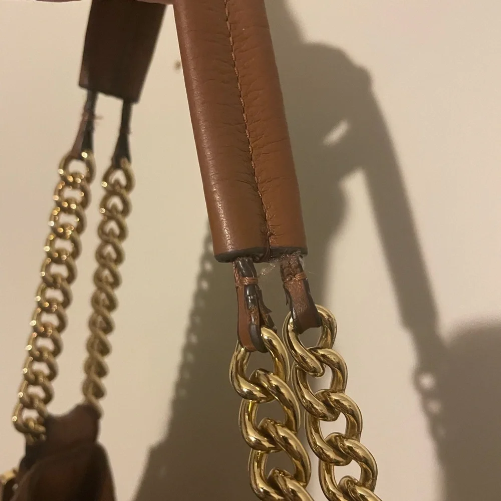 Michael Kors cognac pebbled leather hobo bag w hang tag